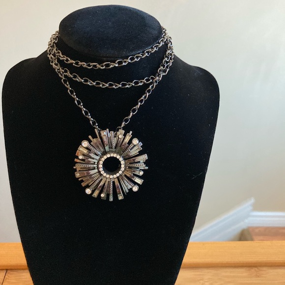 LIA SOPHIA 36" "GALLERIA" CONVERTIBLE STARBURST PENDANT NECKLACE TO BROOCH PIN - Picture 1 of 6